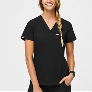 FIGS Catarina Top in Small